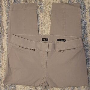 NWOT LOFT Size 10P Light Gray Zippered Pants